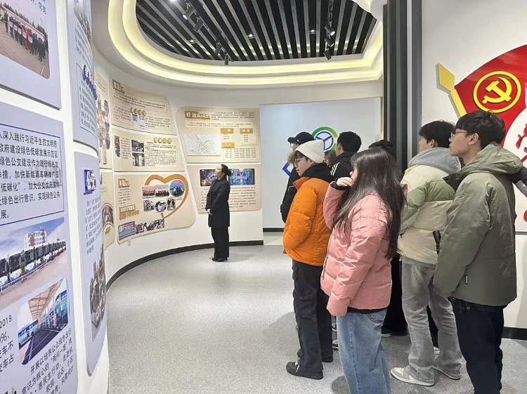 盐城开云(中国)与盐城工学院共建实践基地 开启校企协同育人新篇章